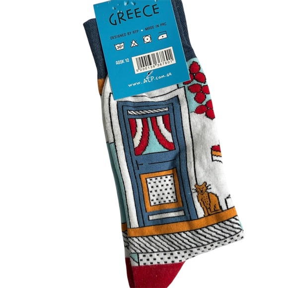 What a Pair of Socks 80% Cotton Greece Cat in the Window Size S / M NEW - Picture 2 of 4